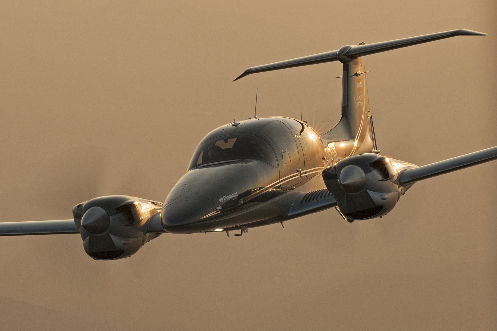 Diamond Aircraft DA62 FAA Certified Diamond Aircraft Industries