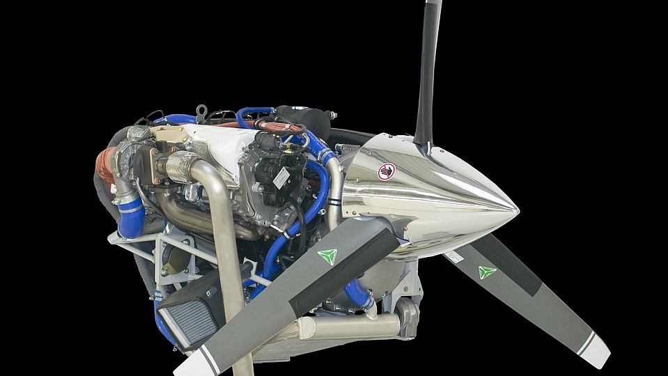 DA40 Series Airborne innovation Diamond Aircraft Industries