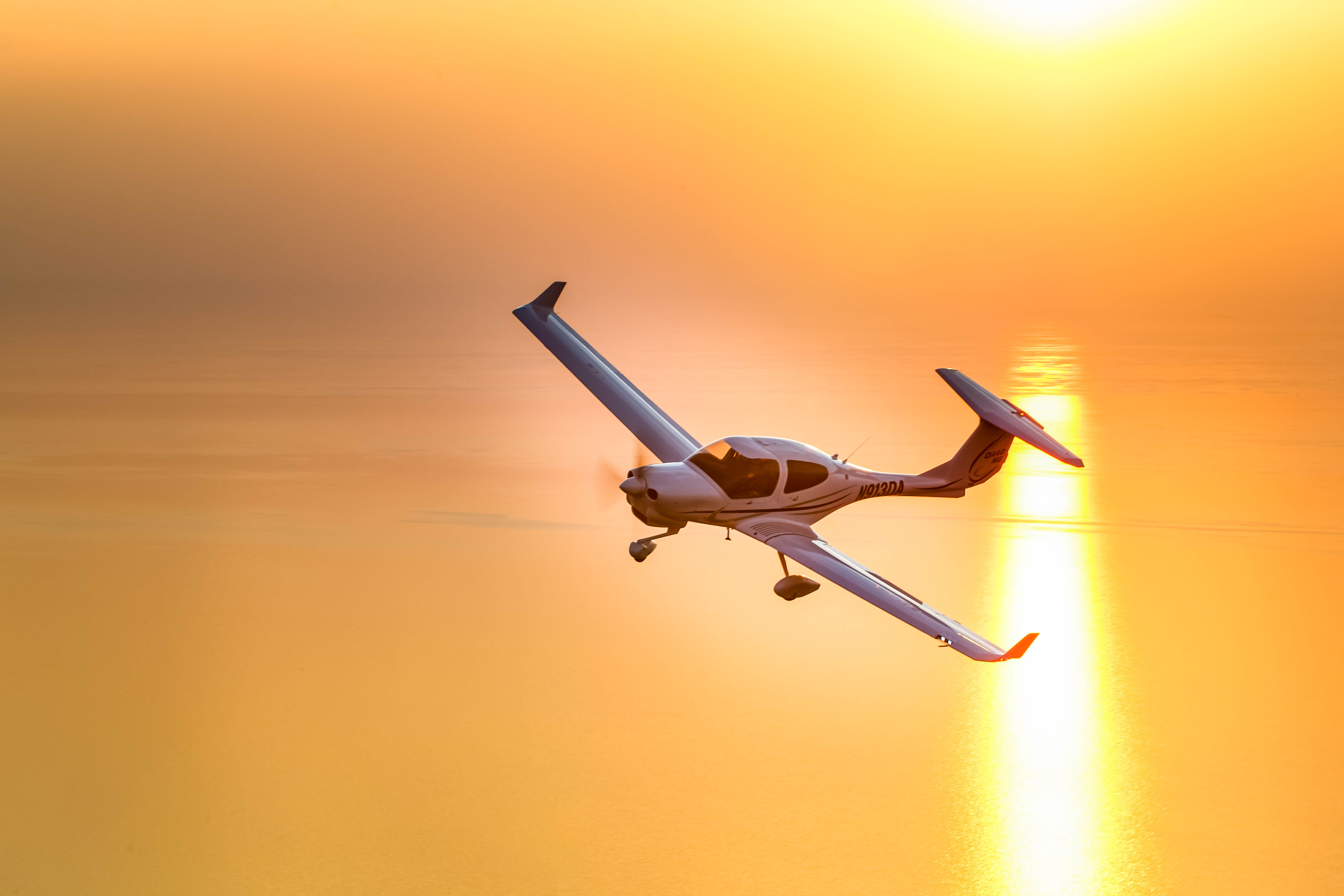 DA40 Series Airborne innovation Diamond Aircraft Industries