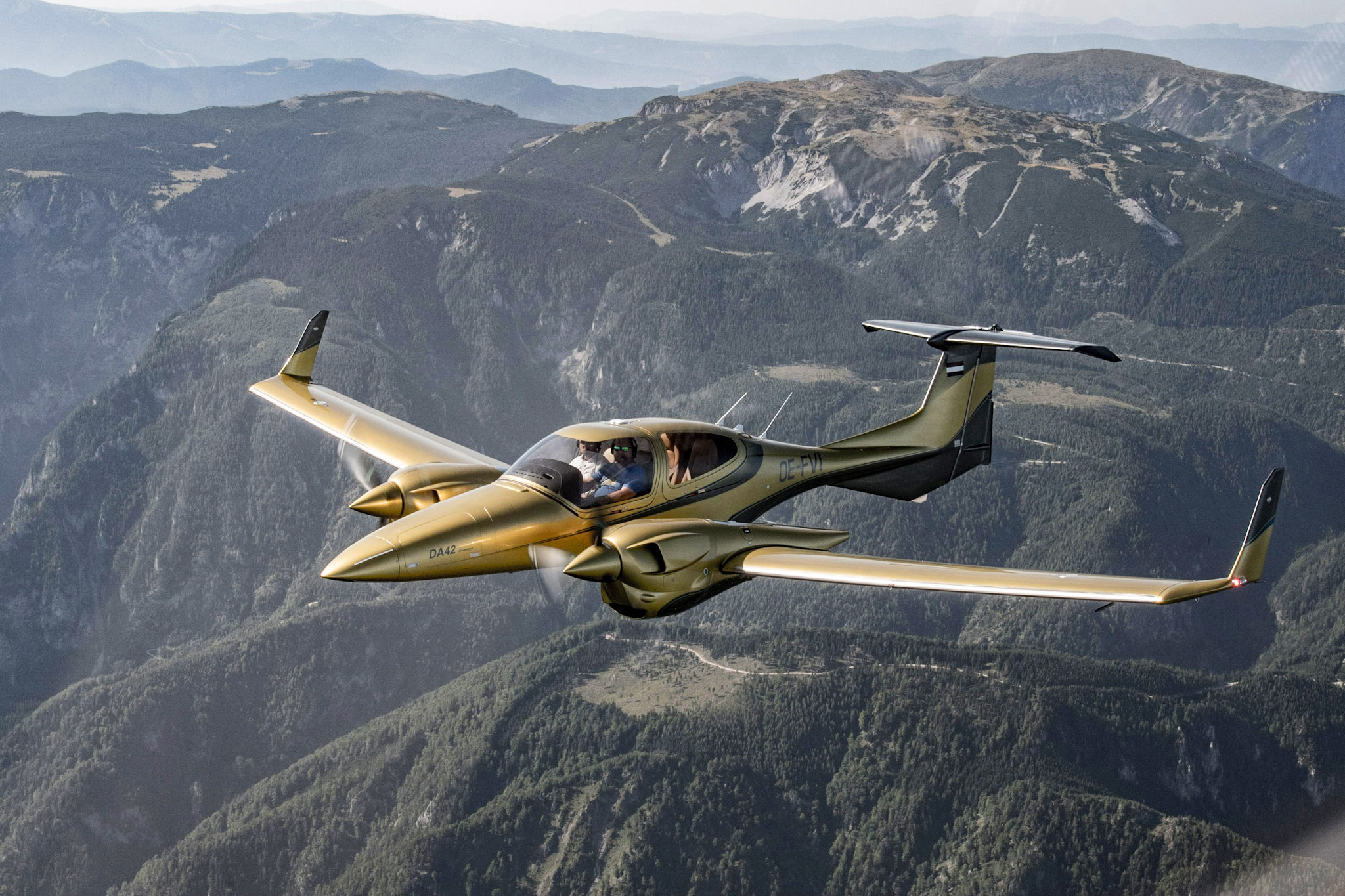 DA42 The definition of perfection Diamond Aircraft Industries