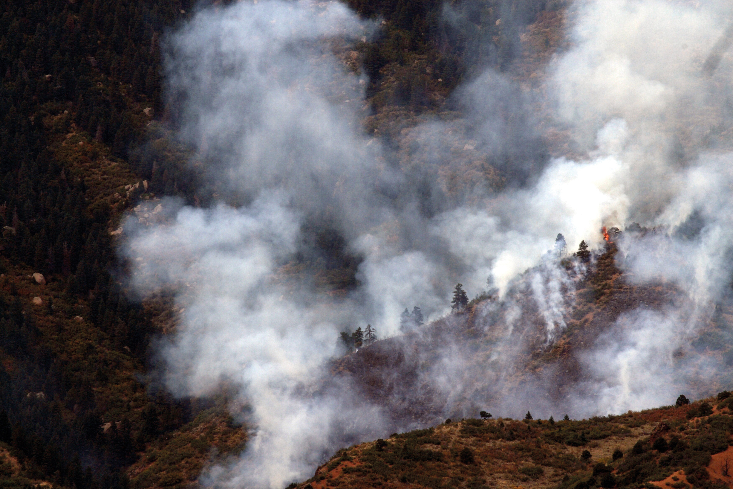 Dmpc Fire DA62 MPP – The next special mission experience - Diamond Aircraft ...
